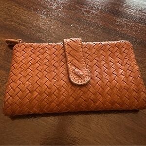 VILENCA HOLLAND Cognac Brown Genuine Leather Woven Wallet, Butter Soft